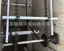 非金屬鏈板式刮吸泥機(jī)